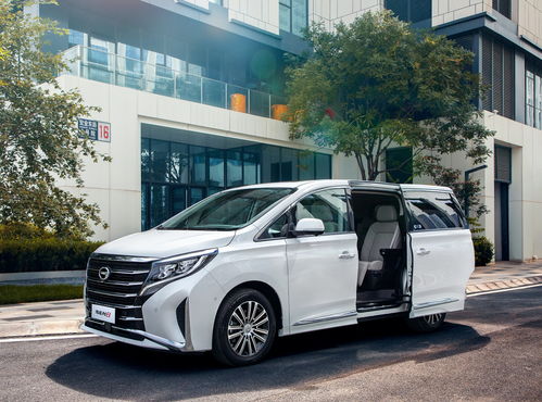 传祺M8乾崑在文博会现场展示