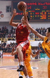 亚历山大狂砍40分！雷霆强势夺下西决赛点，球迷沸腾了