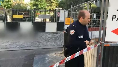 利物浦街头事故后警方封锁现场