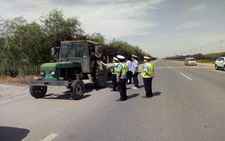 安徽郎溪县农田中农机作业的现场图