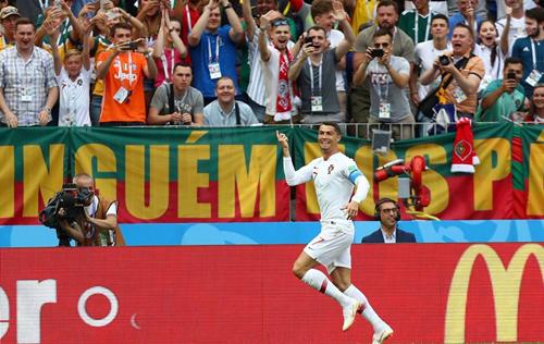 C罗又破纪录了！35球封神沙特联赛，我真不敢相信他才39岁