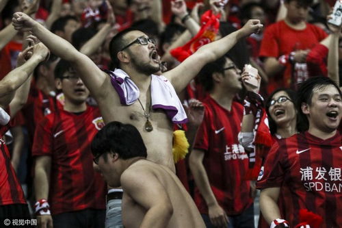 利物浦汽车冲撞球迷事件：27人受伤背后的真相与反思