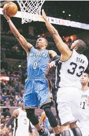 雷霆战胜森林狼夺赛点，我亲历现场见证这场热血对决