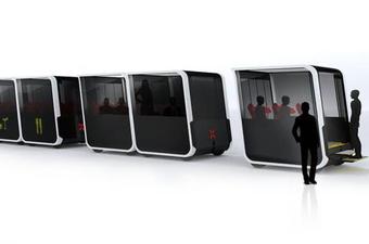 迪拜街头行驶的无人驾驶出租车