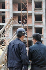 执法人员现场监督