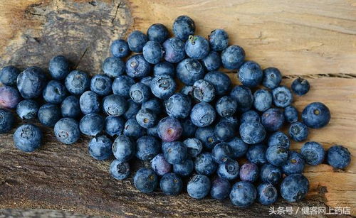 发霉蓝莓挂上网30元卖出？网友震惊：这也能卖出去？