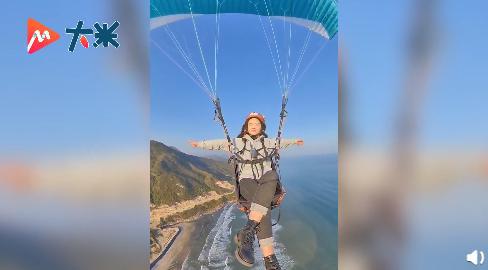 滑翔伞飞行员高空结冰画面