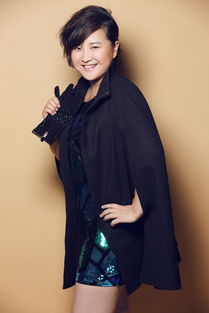 贾玲近期街拍图