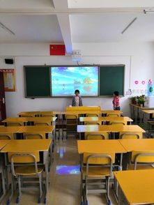 迟到1分钟被定教学事故？教师职业背后的无奈与争议