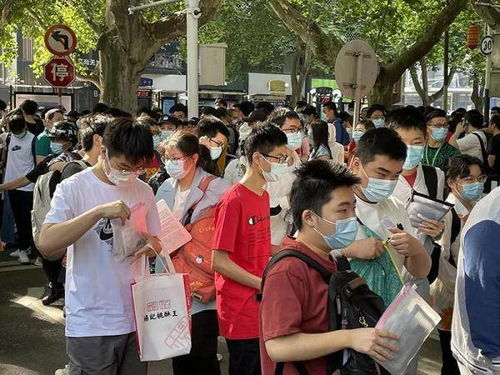 高考报名人数再创新高！1335万人背后，是希望还是焦虑？