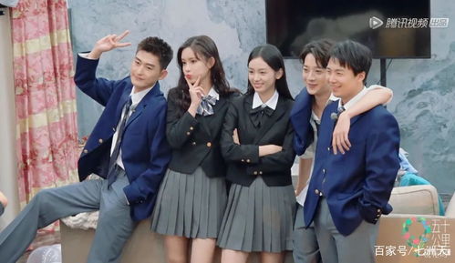 汪峰与孟子义在桃花坞节目中互动瞬间