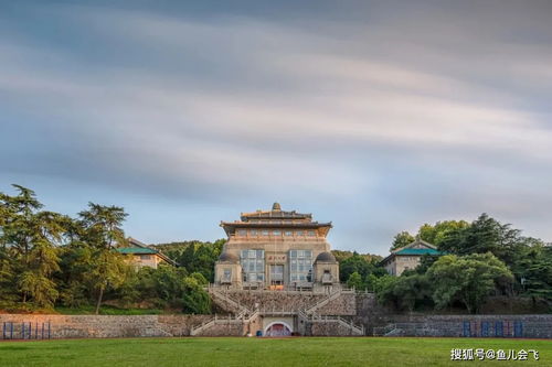 武汉大学校园夕阳美景