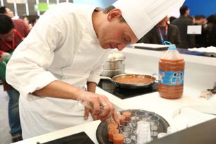 闽南厨师正在制作红肨饭