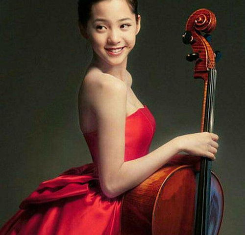 欧阳娜娜人生第一台车竟是小鹏MONA，这背后的故事你绝对想不到！