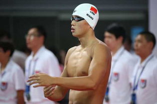 汪顺微笑面对镜头