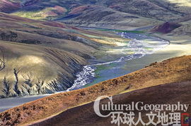 霞光普照醉梯田 | 我在山间遇见大地的指纹，美到失语