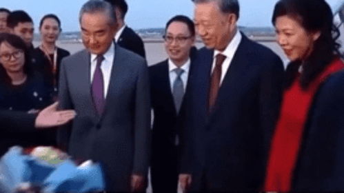 王毅抵达香港：背后隐藏的三大看点，你真的看懂了吗？