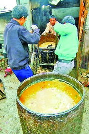 成都餐馆地沟油事件现场