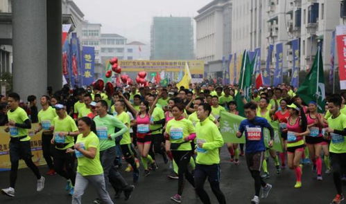 襄阳街头人群围观事件