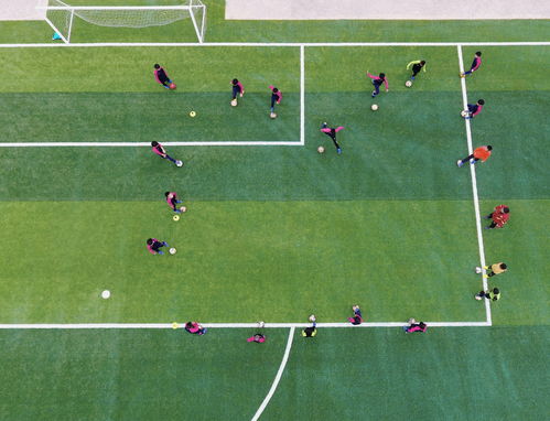 绿茵场上的成长课：海拔3100米的足球梦