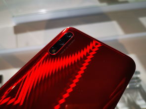 第二次Sora时刻来了？荣耀发布全球首款实时摄像头，真人感爆棚！