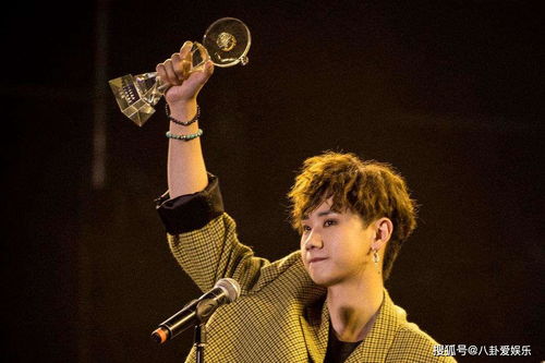 汪苏泷婉拒返场邀约，粉丝热议：他到底在坚持什么？