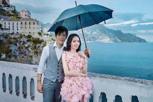 向佐郭碧婷海边牵手照