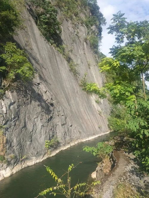 全州灌江河坝坍塌谣言真相：一场误会引发的网络风波