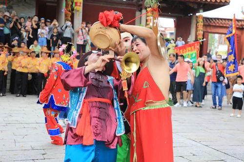 泉州嗦啰嗹巡游表演现场