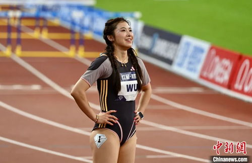 吴艳妮落泪道歉：争议背后的真实与坚韧