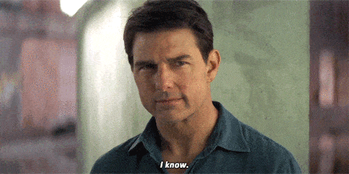 阿汤哥在飞机机翼上拍摄