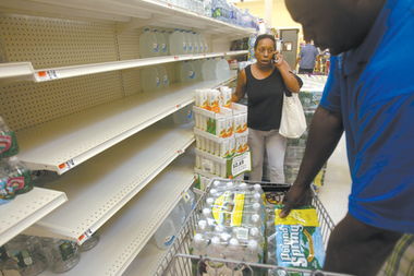 美国超市货架上的商品