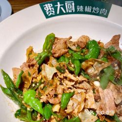 吃辣椒炒肉的队伍要排到美国了吗？中国美食出海掀起全球排队热潮