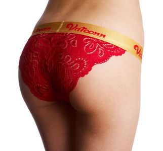 胖东来红内裤事件升级，当事人被判赔40万背后真相曝光！