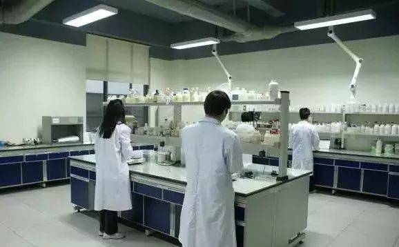 化工厂安全培训场景