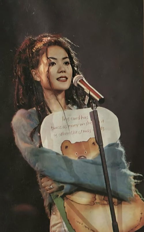 单依纯回应称自己不可能超越王菲：数字时代的天后叙事新可能