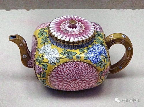 乾隆款画珐琅菊花纹执壶特写展示