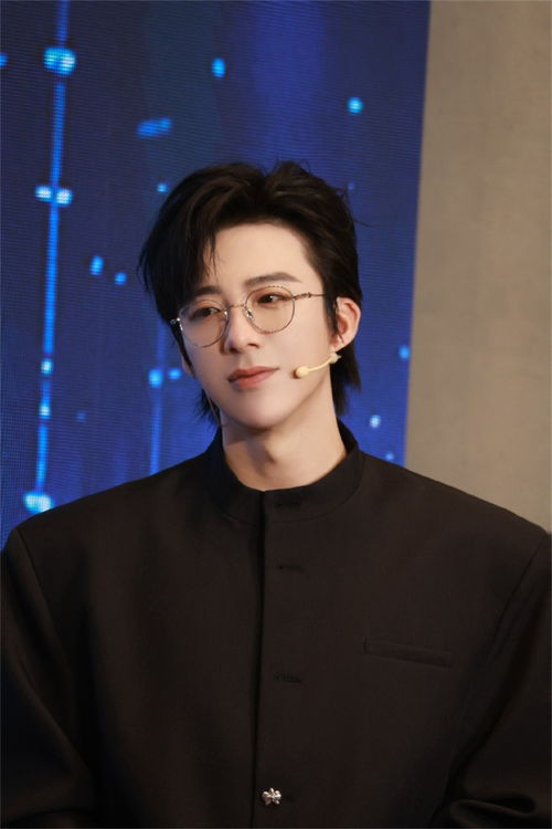 刘宇宁在618夏日歌会上演唱