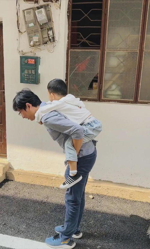 媒体揭秘：精神病患者是如何一步步“入坑”的？