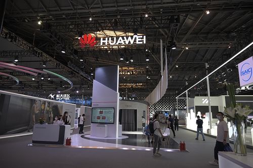 华为智能汽车展厅内景