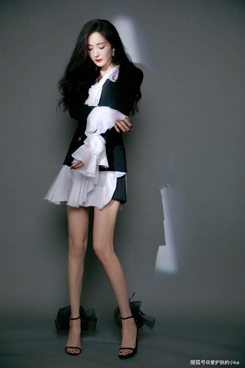 直播间模特穿着效果与实物对比图