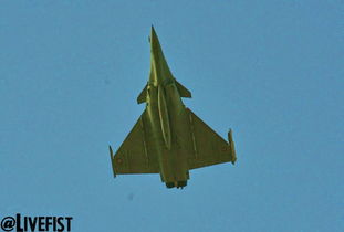 印度首次证实印巴冲突中战机被击落，阵风与歼-10正面交锋引热议