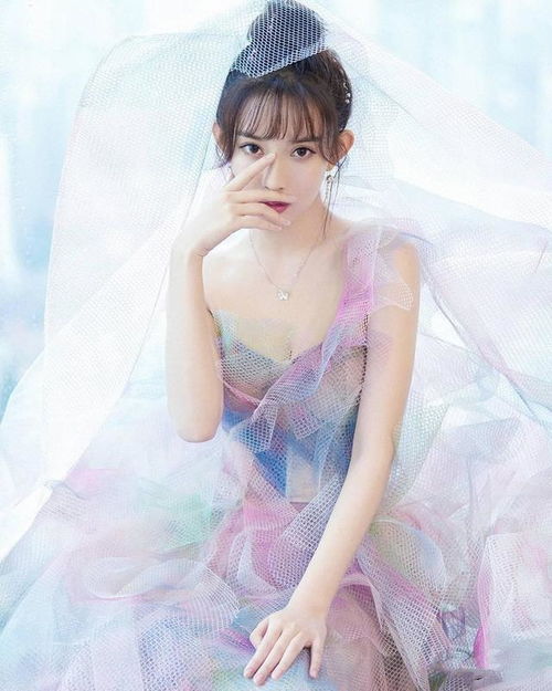 孟子义雨中独白