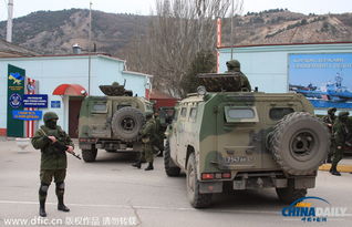 俄军士兵在克里米亚巡逻