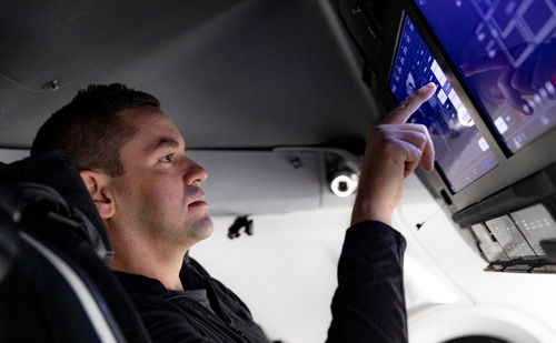 白宫官宣NASA新局长人选，艾萨克曼上任引发热议｜商业航天时代要来了？