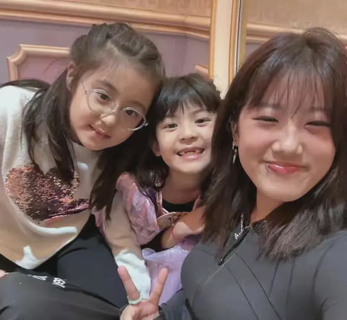 独自养活3弟妹的女生遭堵门：被吓到背后的故事令人揪心