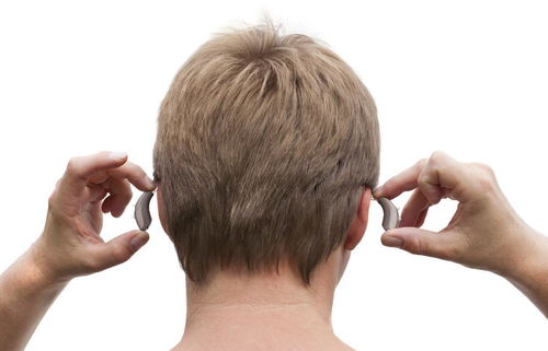 震撼行业！7亿助听器巨头合并，国产智能助听迈入新时代