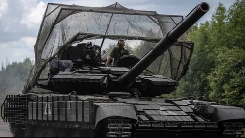 谈判前夜的火药味：俄乌为何突然加码军事行动？