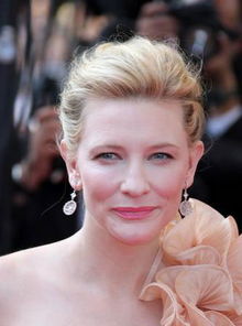 林志玲回应‘缩脖子’：太久没当明星了？网友直呼心疼又惊艳