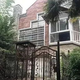 杭州“凶宅”七五折成交引热议，买家为何不惧‘灵异’？